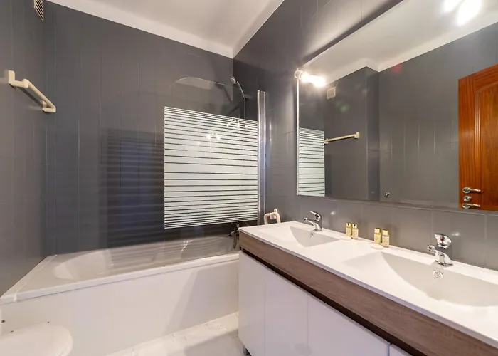 Lejlighed Garnero By Hellovacations Albufeira